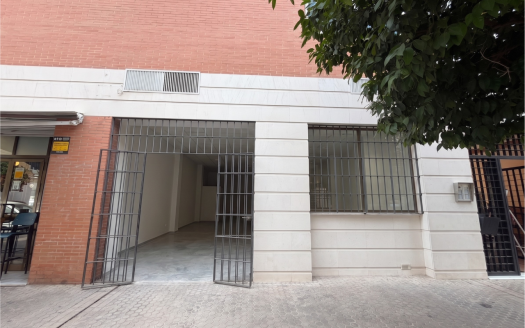 Local comercial en alquiler Sevilla – Ref. 26017