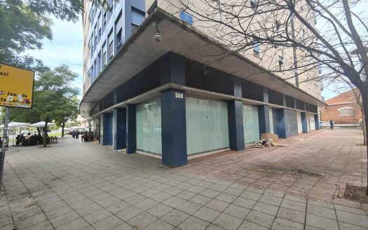 Local comercial en venta en Sevilla – Ref. 26011