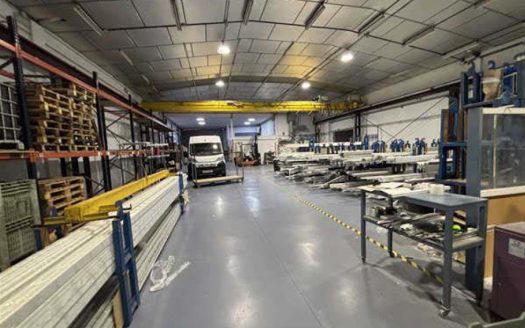 Nave industrial en venta en Sevilla – Ref. 26049