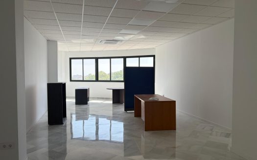 Oficina en alquiler en Polígono PISA – Ref. 26054