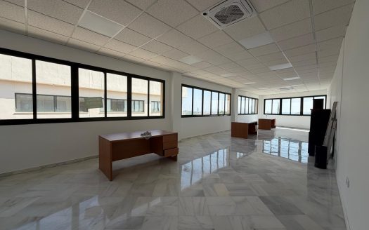 Oficina en alquiler Polígono PISA – Ref. 26053