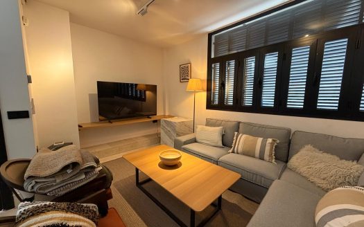 Casa de diseño recién reformada con piscina privada y licencia VUT – Ref. 26058